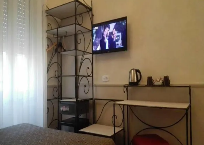 בית הארחה Residenza Cavallini 4*